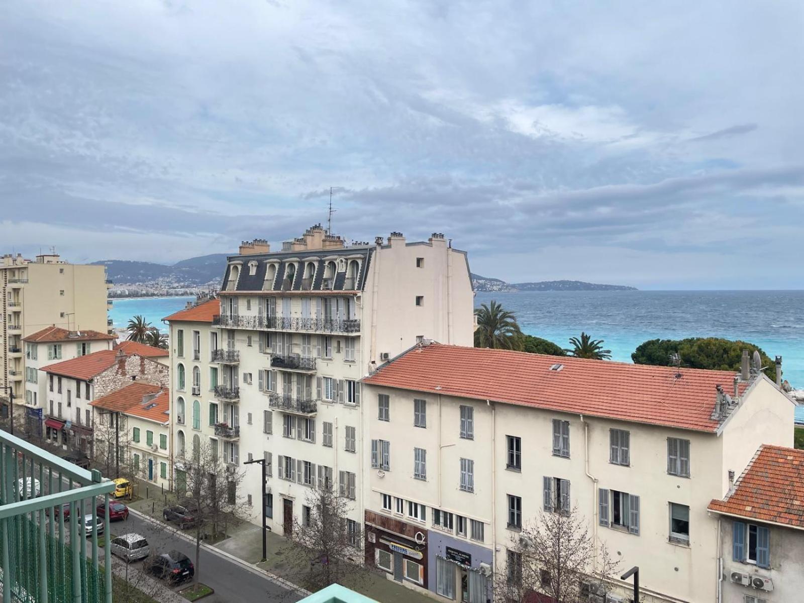 En Face De La Avec Vue Fantastique ! Apartment
